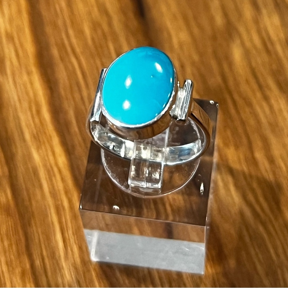 Sterling Designer Turquoise Ring. Size 5-1/2